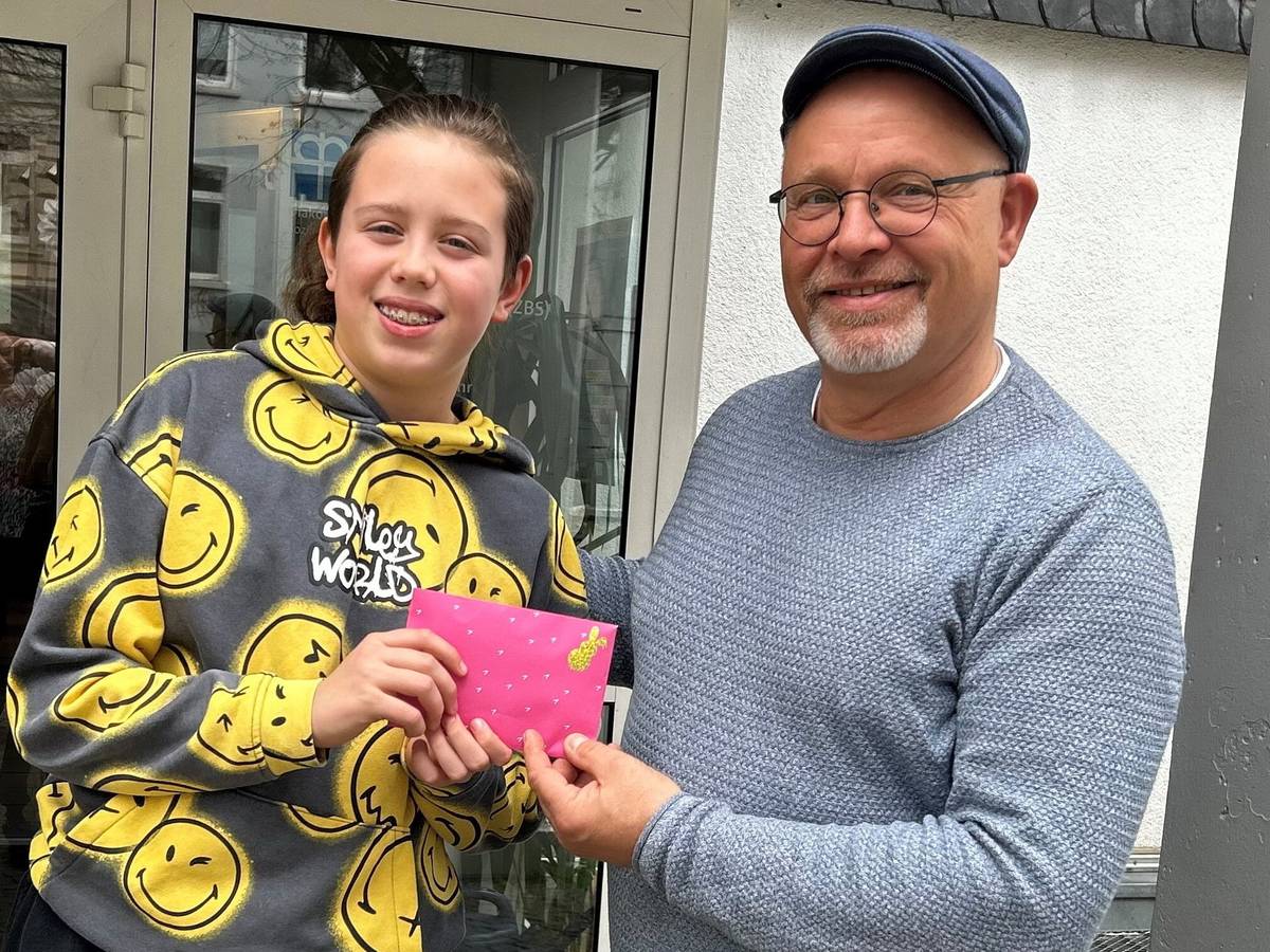 Teenager unterstützt Wohnungslose mit 800 Euro