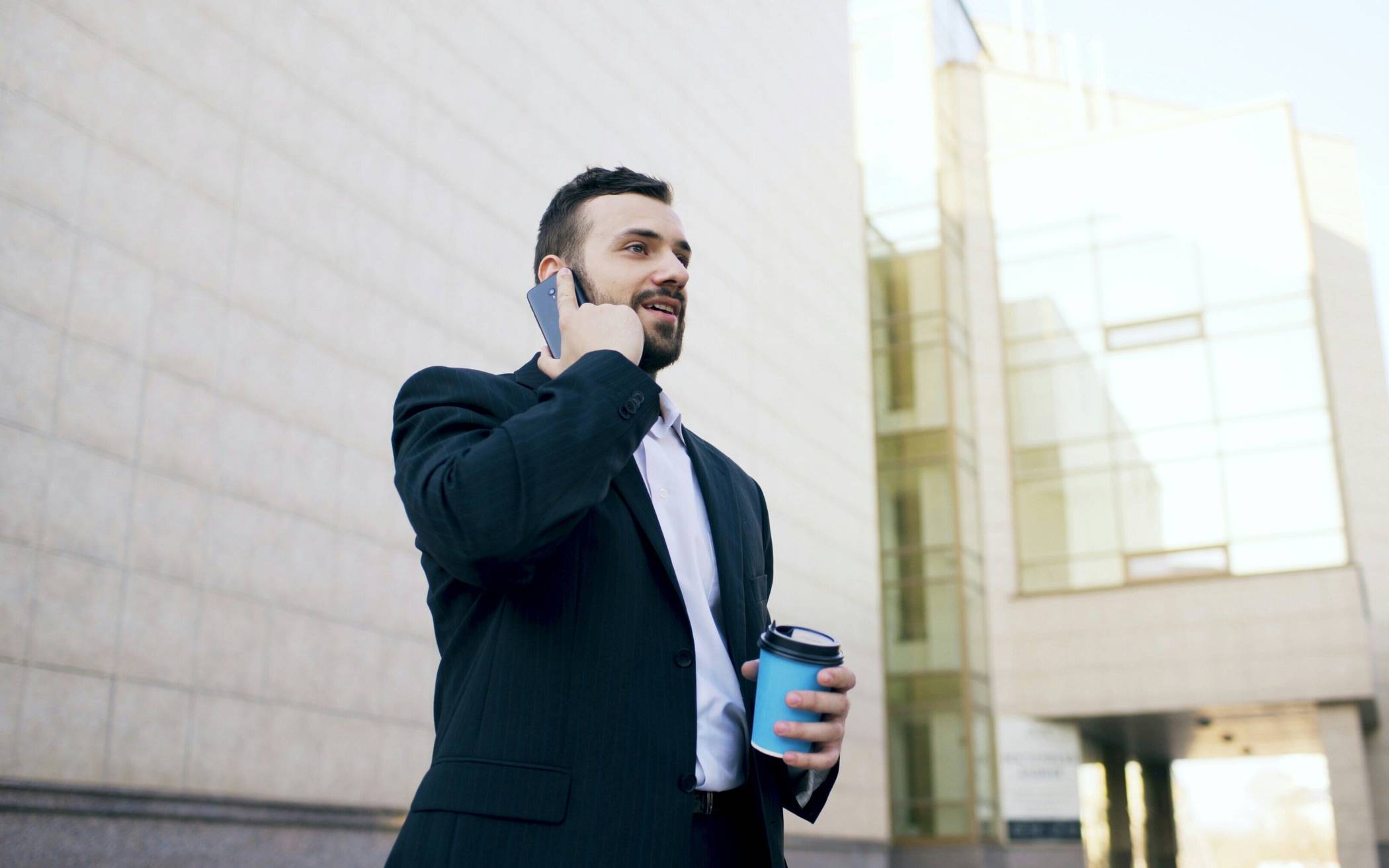 Wie die eSIM-Karte unsere Verbindung zur Welt verändert