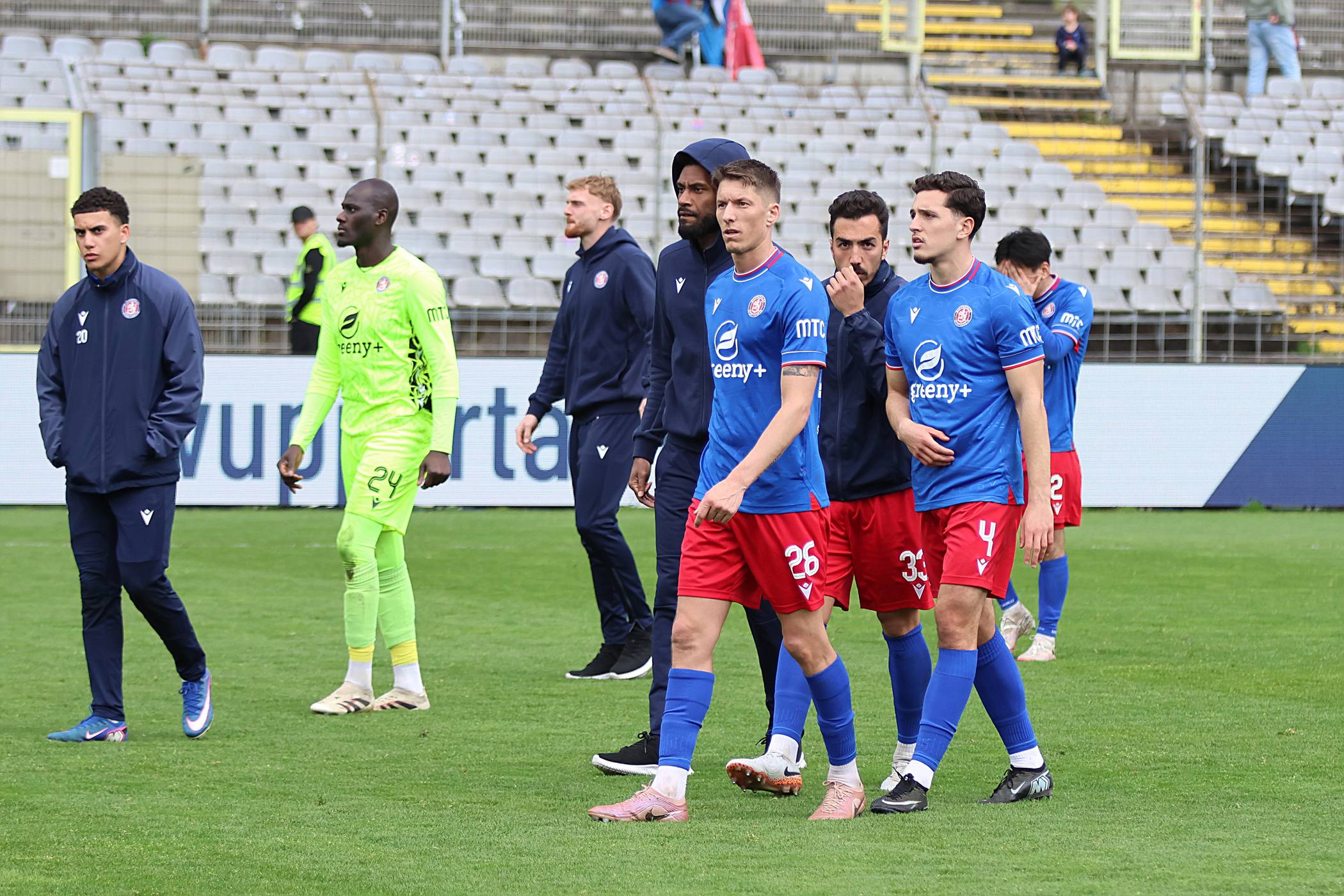 Der Abgang nach der Niederlage gegen Gladbachs U23.