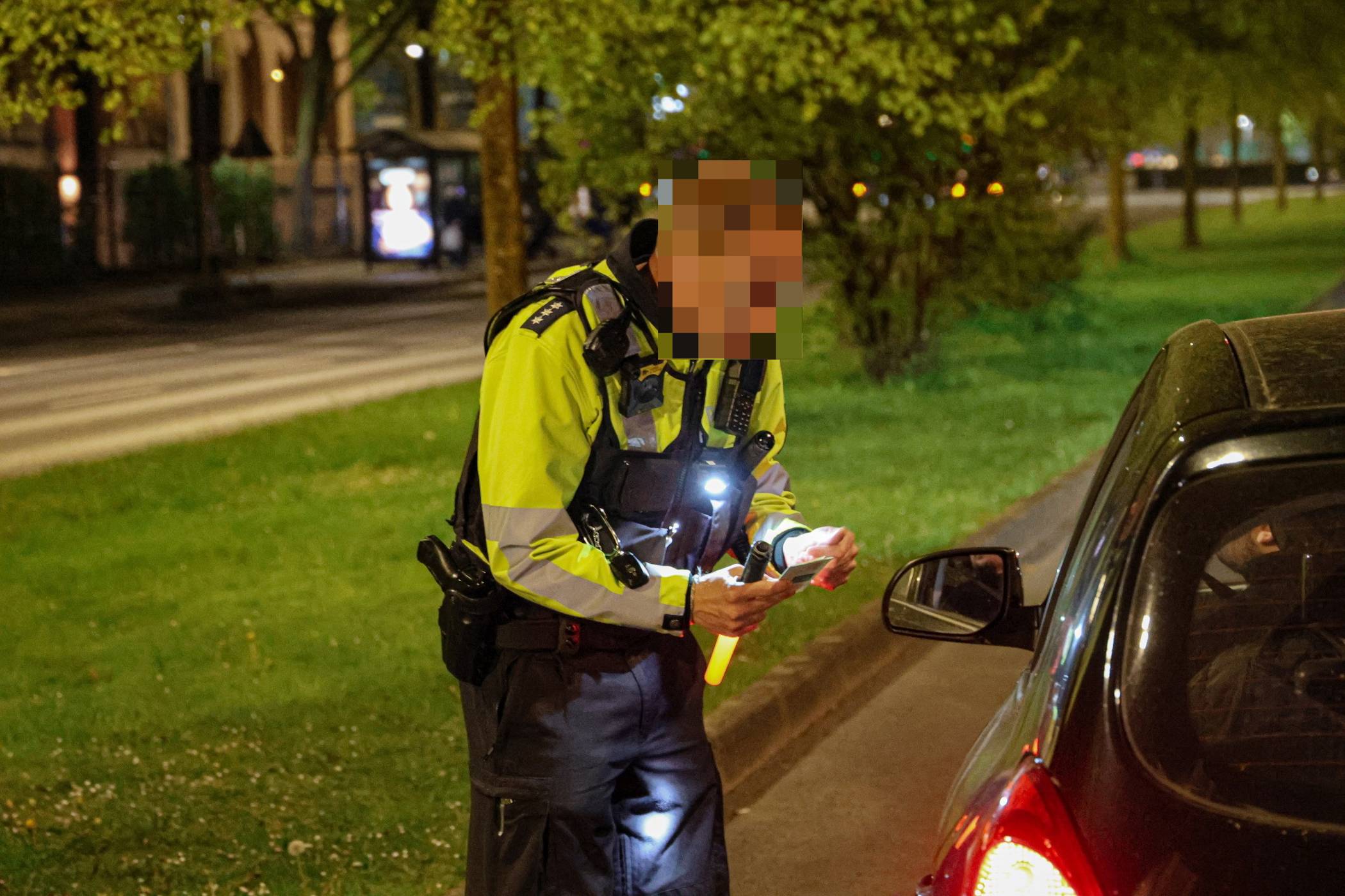  Kontrolle auf der B7. 