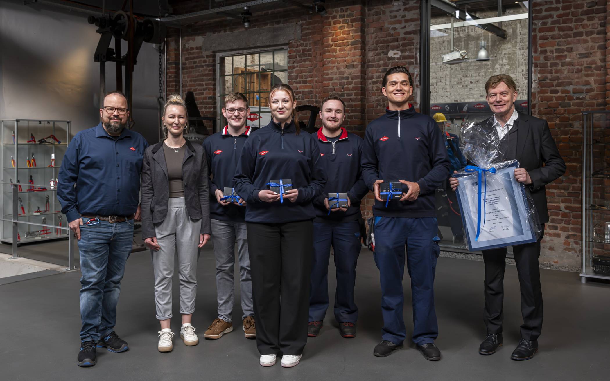 KNIPEX-Azubis als Energie-Scouts erfolgreich