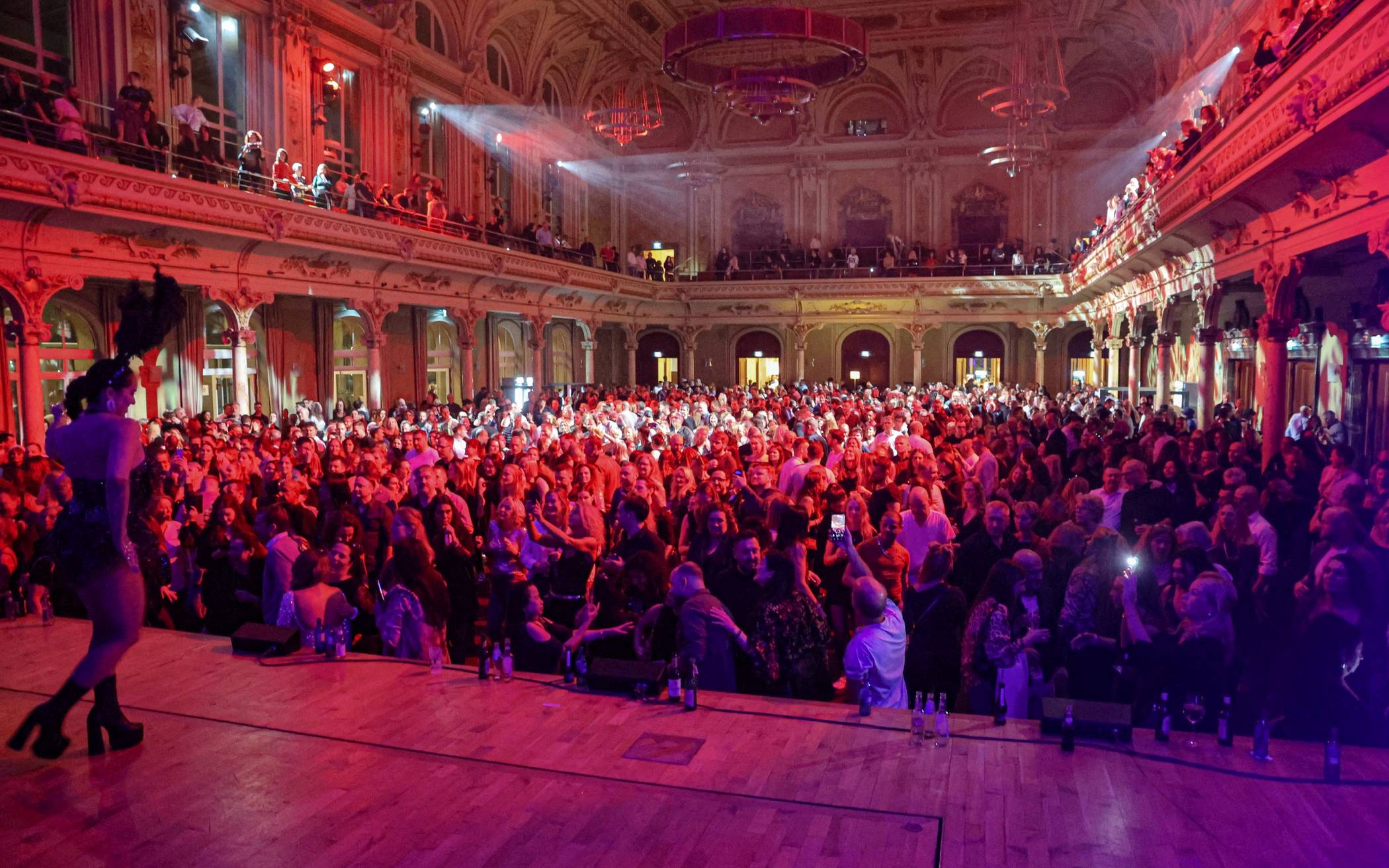 3x2 Karten für „Ü30 exklusiv – Tanz in den Mai“-Party