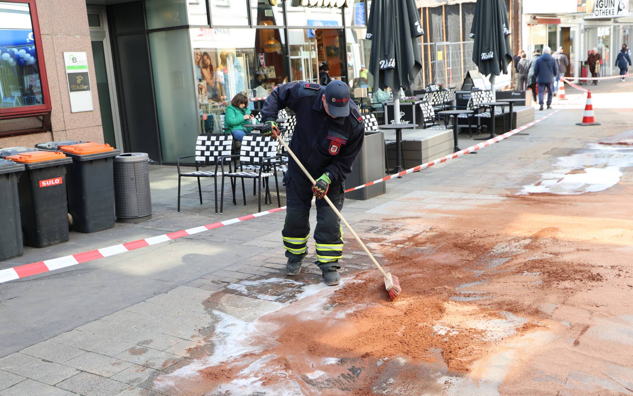 Bilder: Ölspur auf dem Barmer Werth in Wuppertal