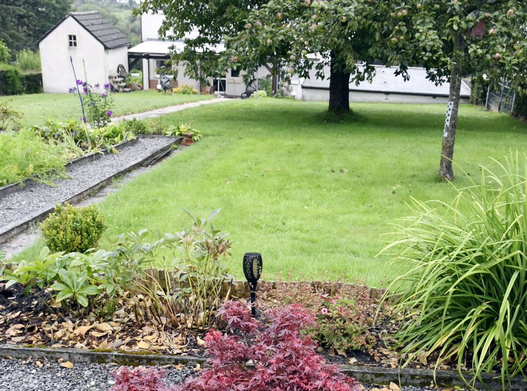 Klare Regeln für den Einsatz von Mährobotern und Rasenmähern