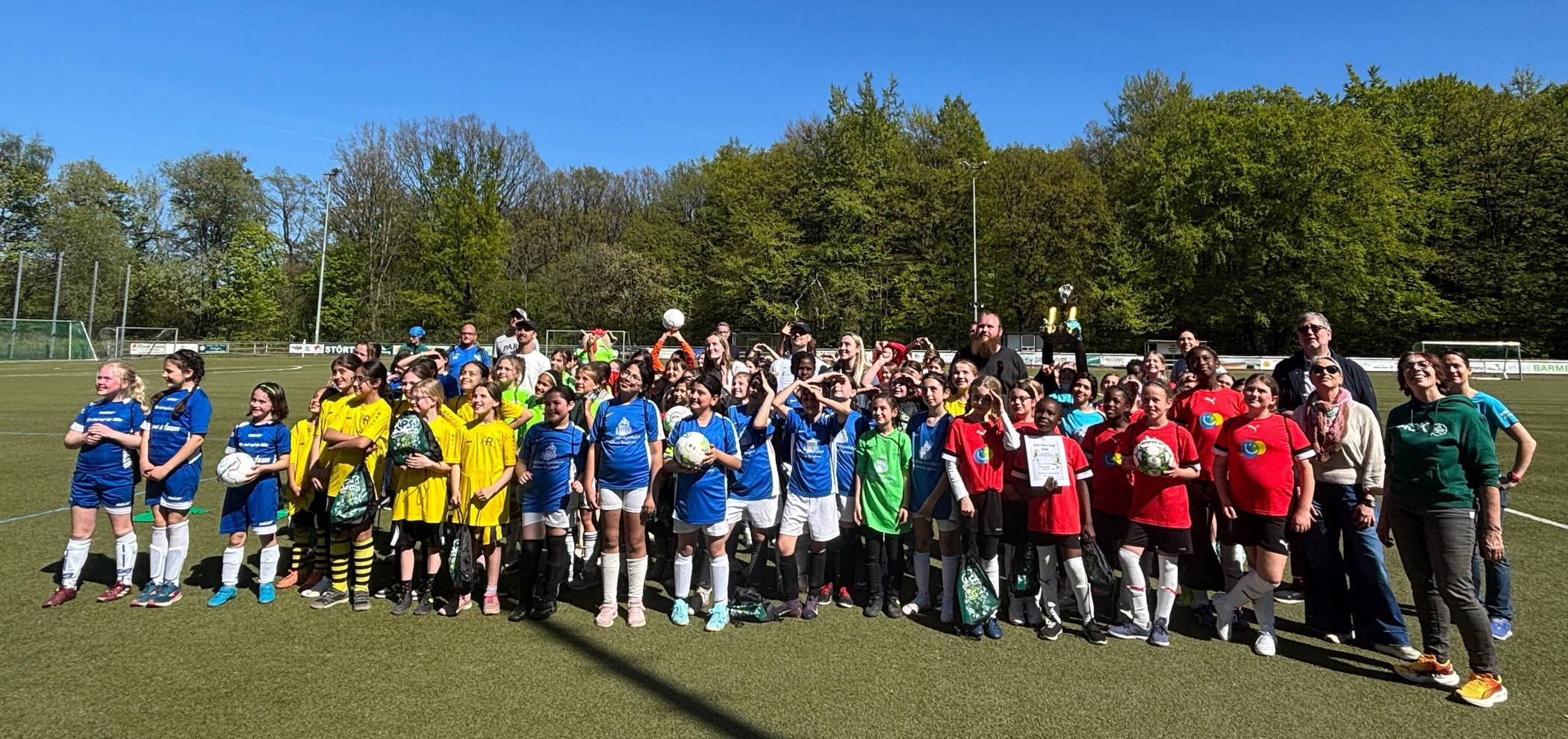  Die Siegerinnenehrung. 