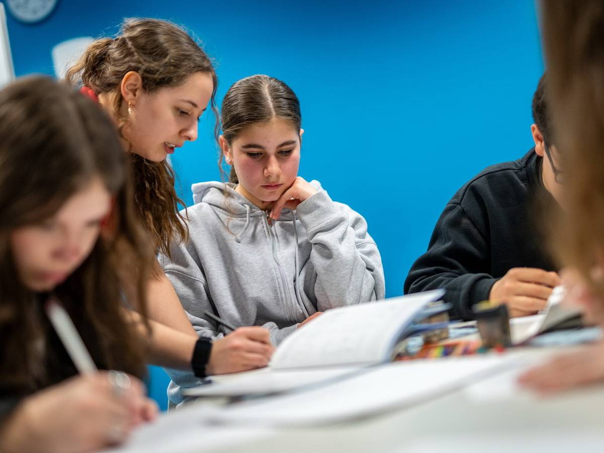 Jugendliche schreiben ihre eigenen Geschichten