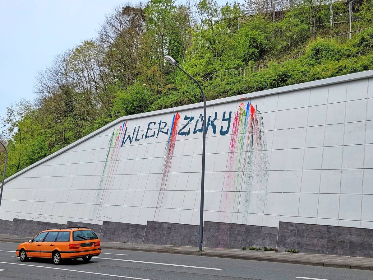 Gar nicht mehr weiß ...