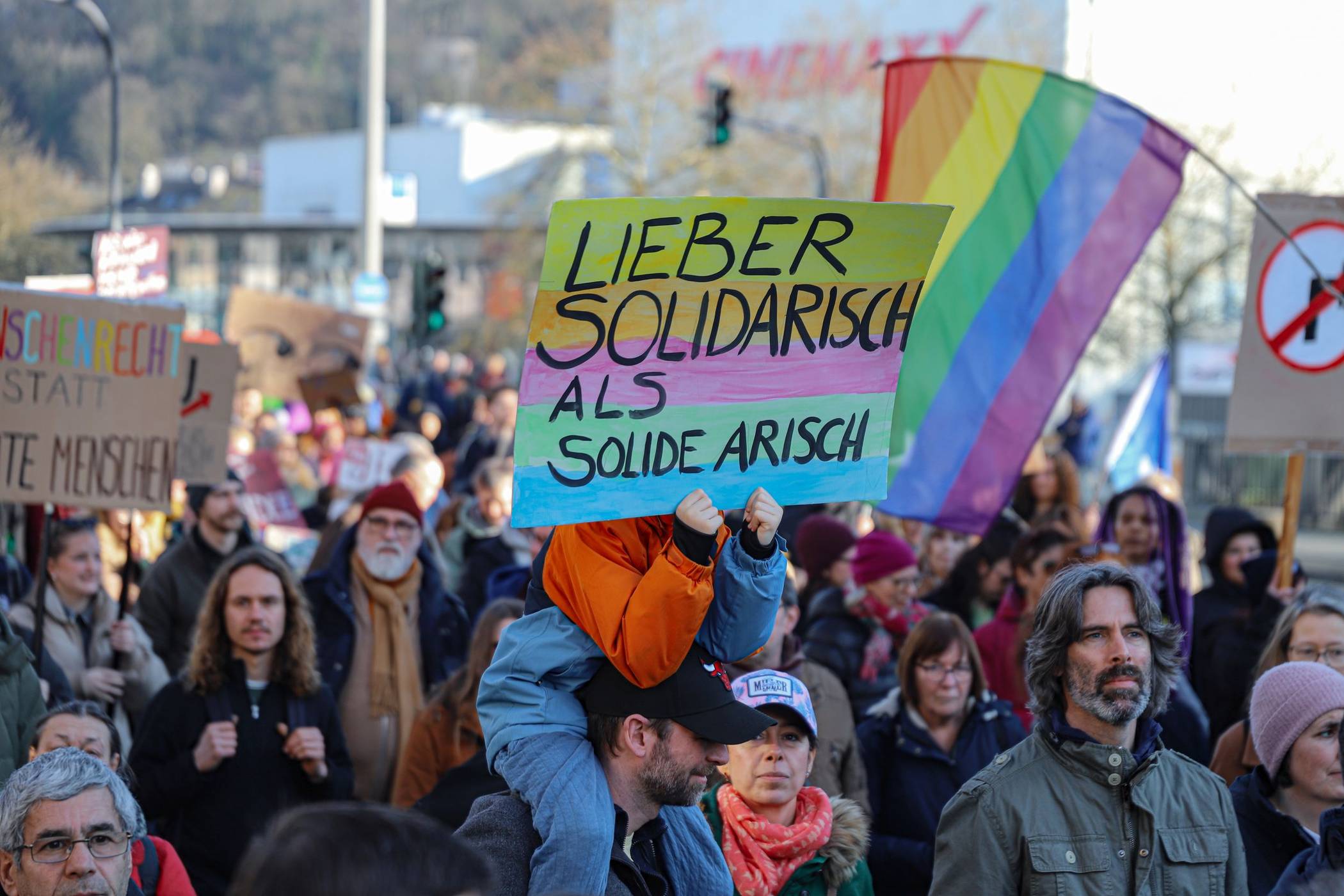  Demokratie-Demo im Februar 2025 in Wuppertal. 
