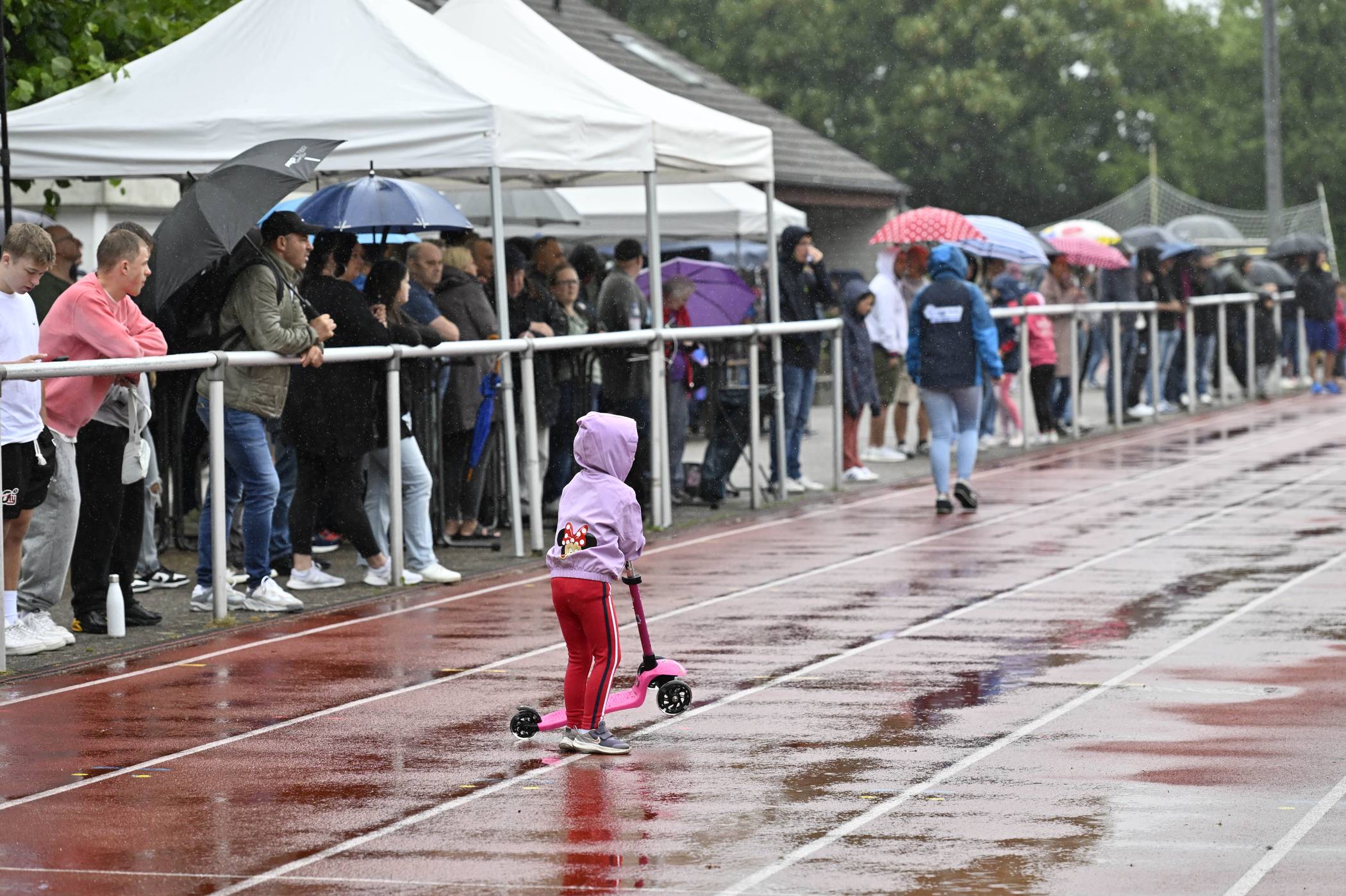 Die Laufbahn an der Oberbergischen Straße (Archivbild).