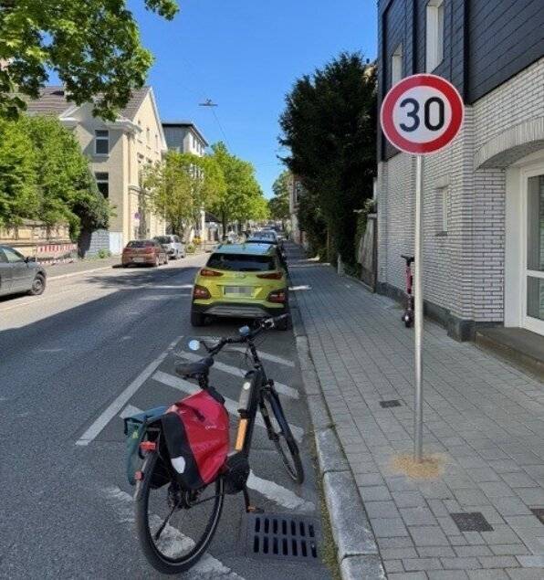 Die neuen Schilder stehen.