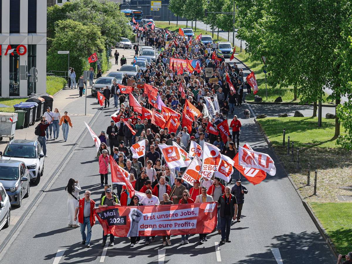 500 Menschen bei Demo und Maikundgebung des DGB
