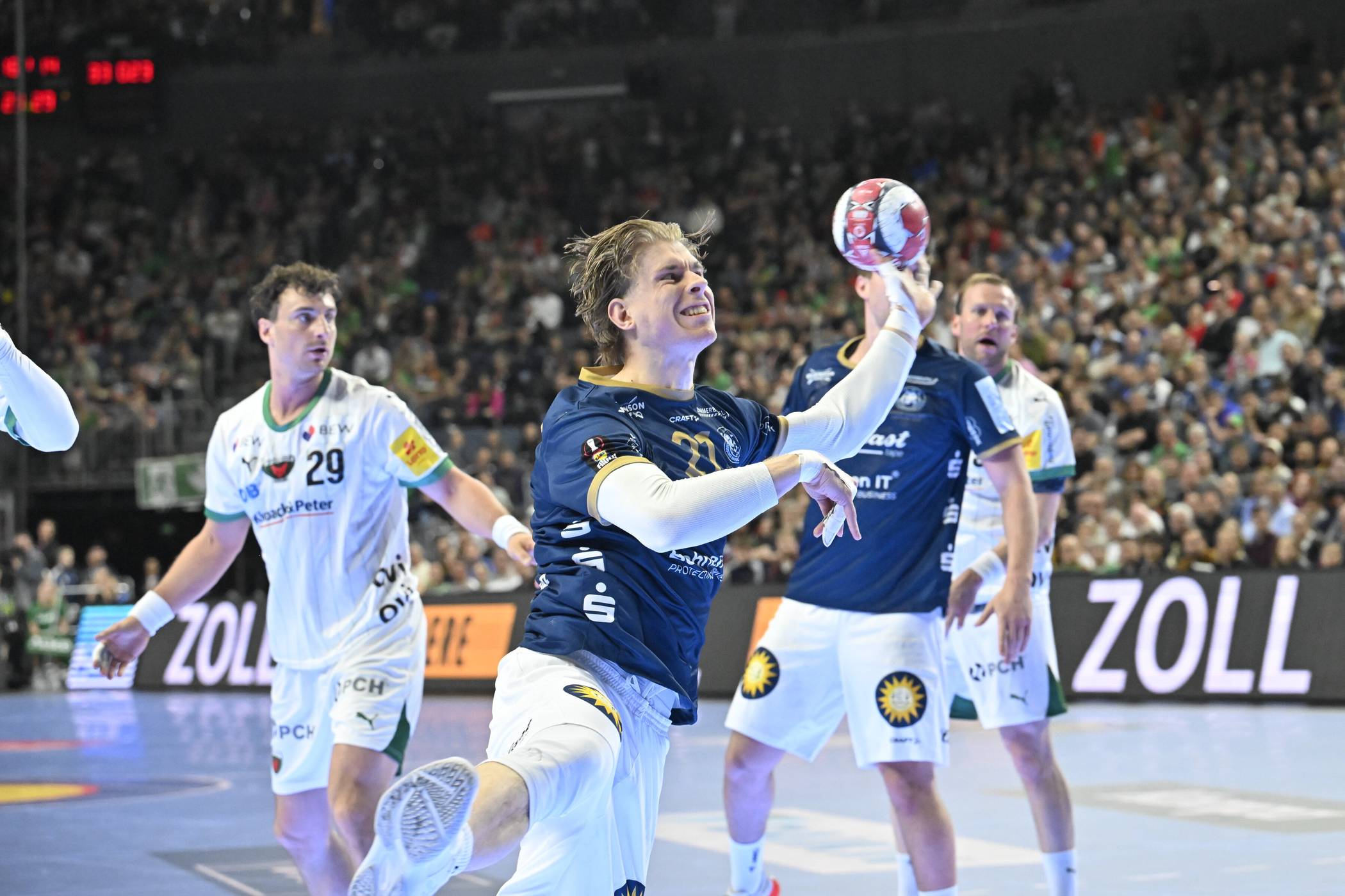 Szene beim Final Four mit Kim Voss-Fels. 