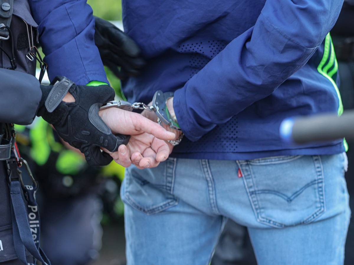 Mutmaßlicher Exhibitionist auf Kinderspielplatz