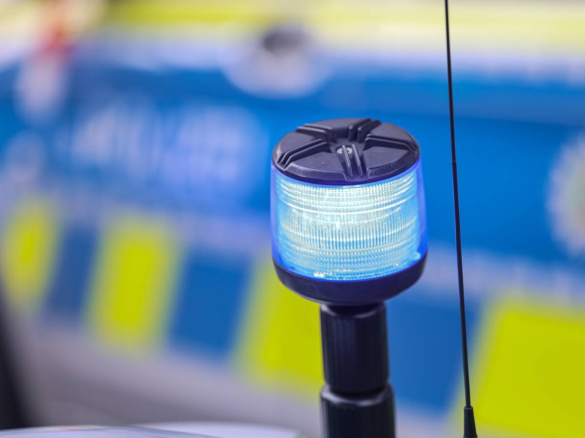 Unfallflucht auf Discounter-Parkplatz