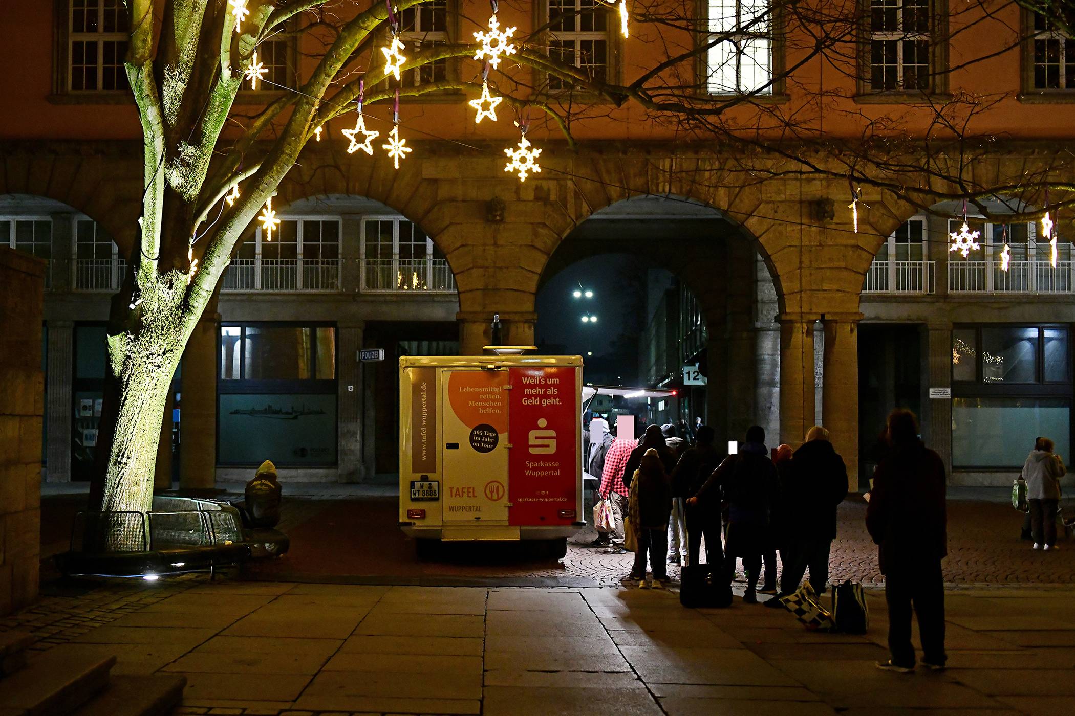 Der Tafelwagen im Januar 2026 in Barmen.