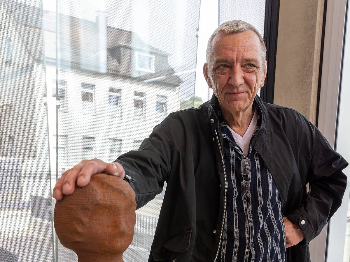 Eckehard Lowisch zeigt seine [block buster]