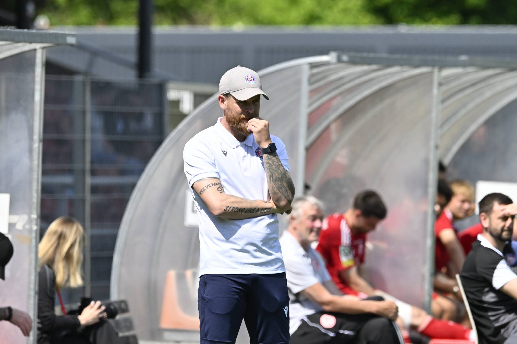 Trainer Mike Wunderlich im Paul-Janes-Stadion.