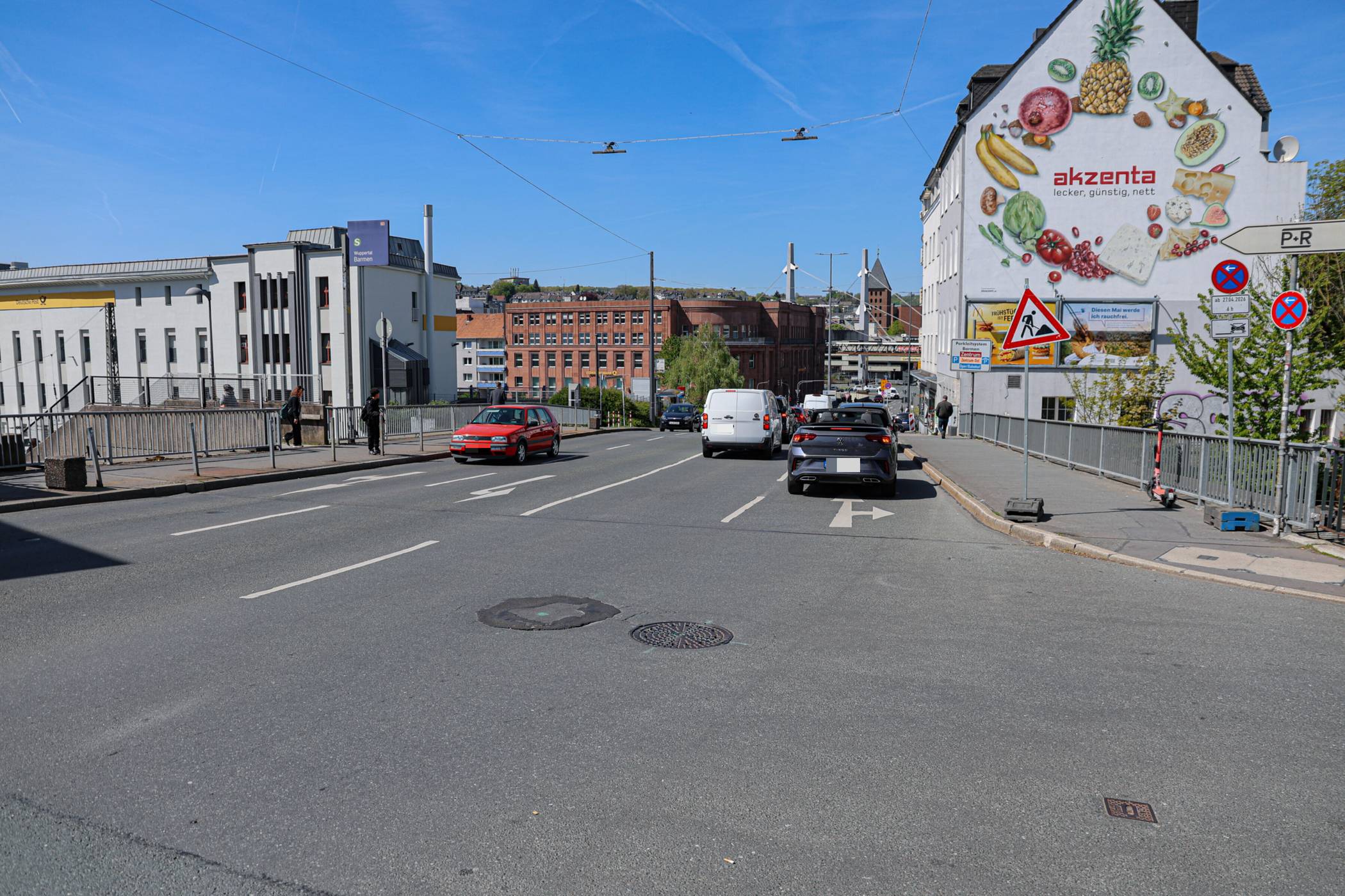  Die Brücke am Fischertal, hier in Blickrichtung Alter Markt. 