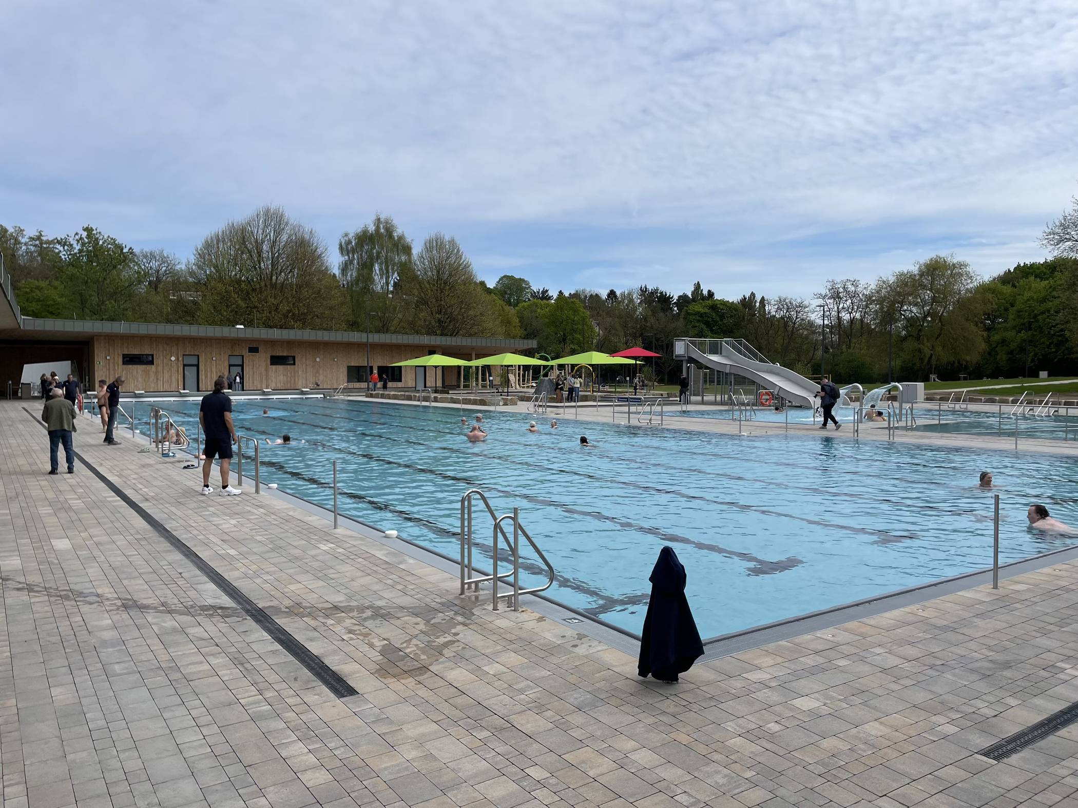  Das Freibad Mählersbeck. 