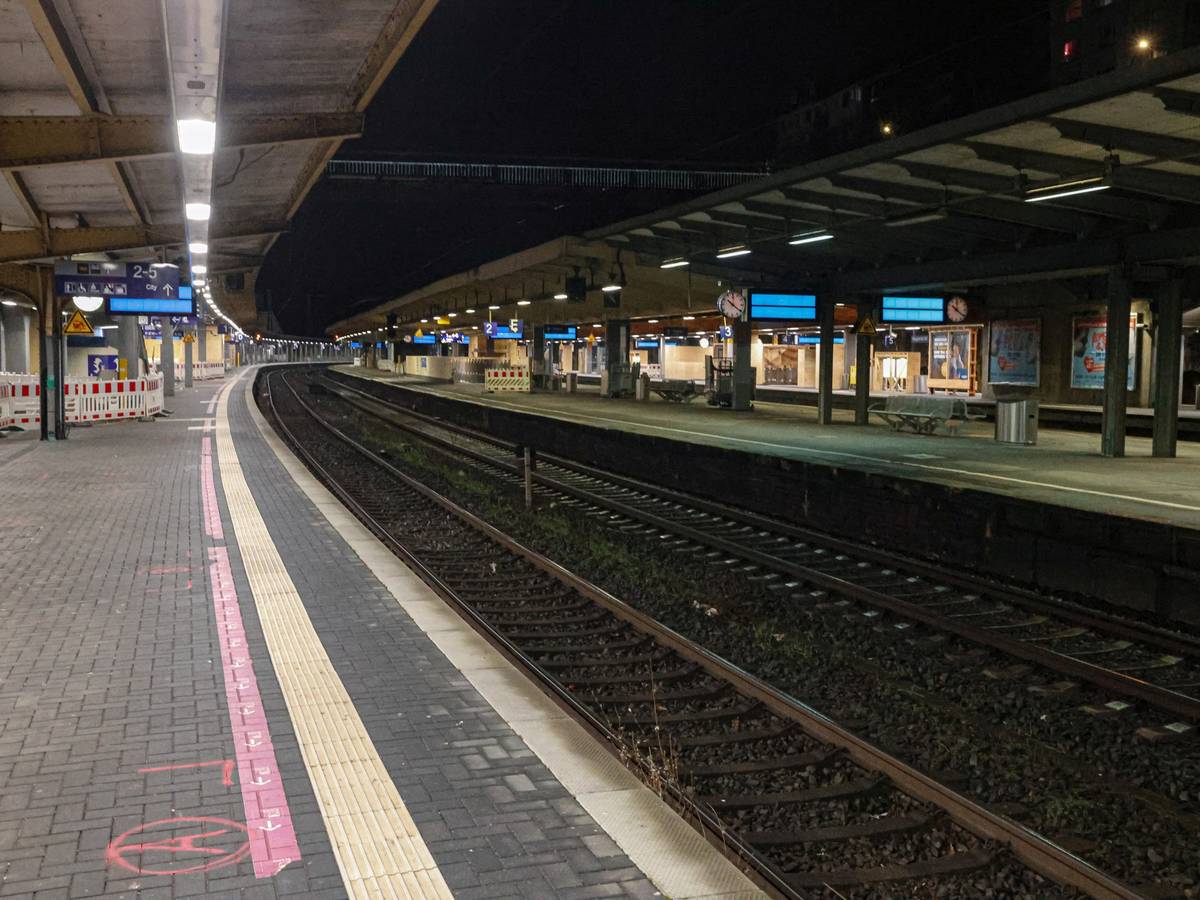 Bahnstrecke zwischen Hbf und Oberbarmen gesperrt