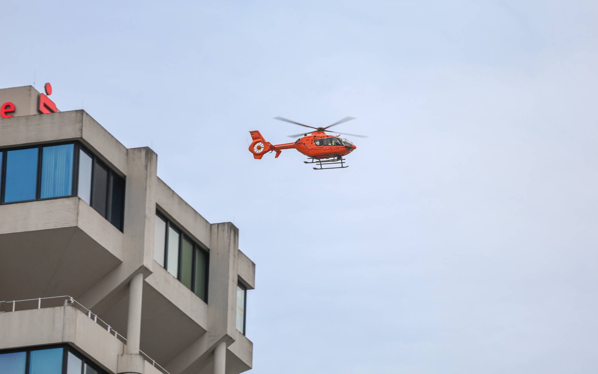 Rettungshubschrauber in Elberfeld
