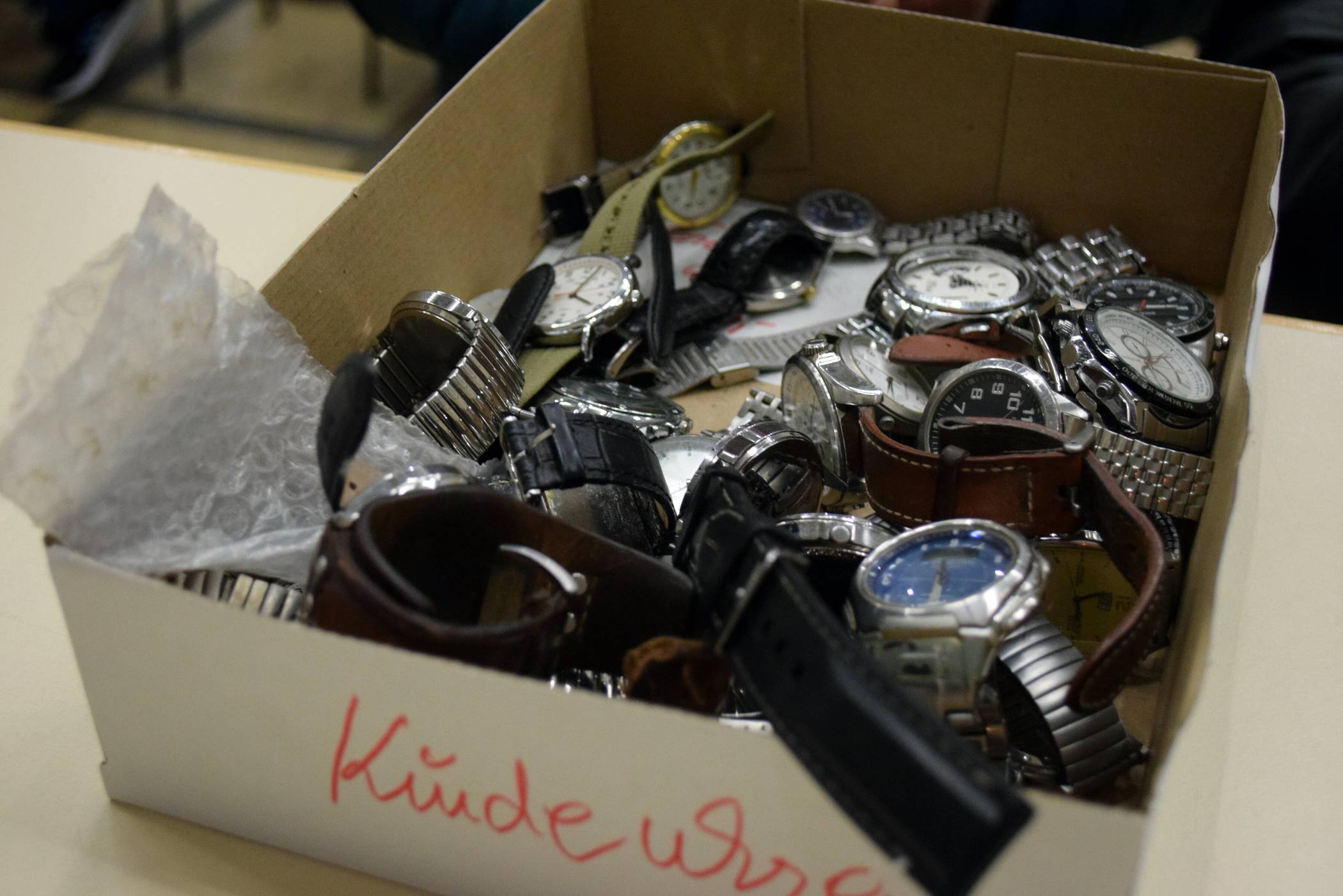 Auch Uhren sind dabei (Archivbild).