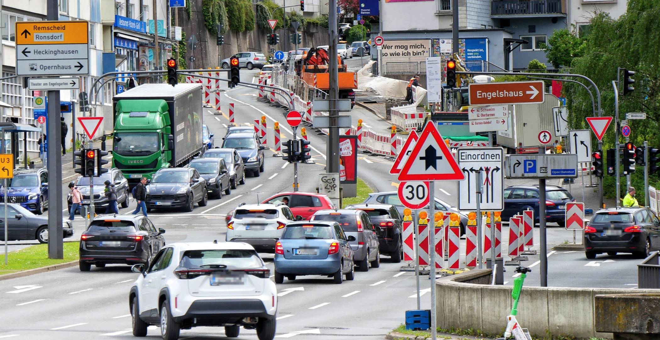  Blick in Richtung Brücke Fischertal. 