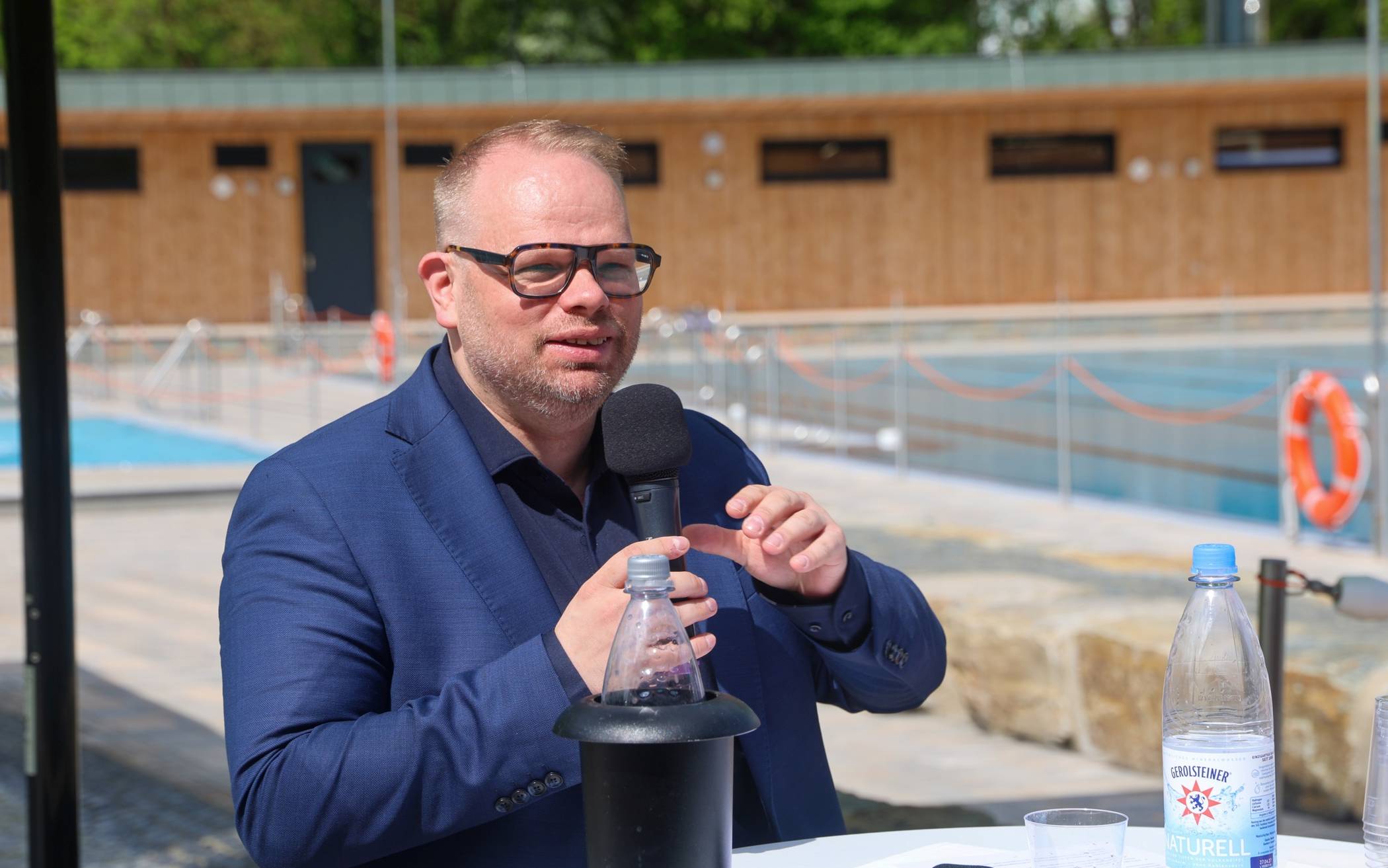 Helge Lindh.