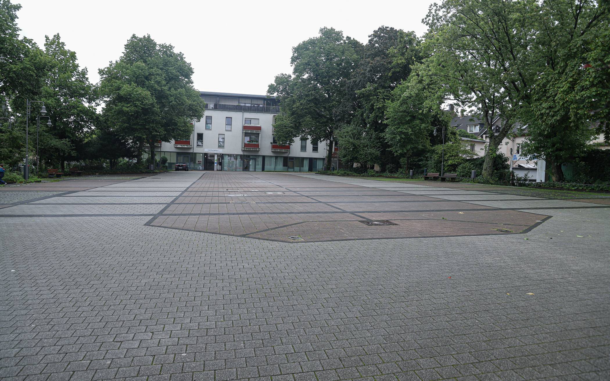 Start der Planung für den Lienhardplatz und den Stationsgarten