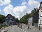 In einer Richtung ist das Wiedener