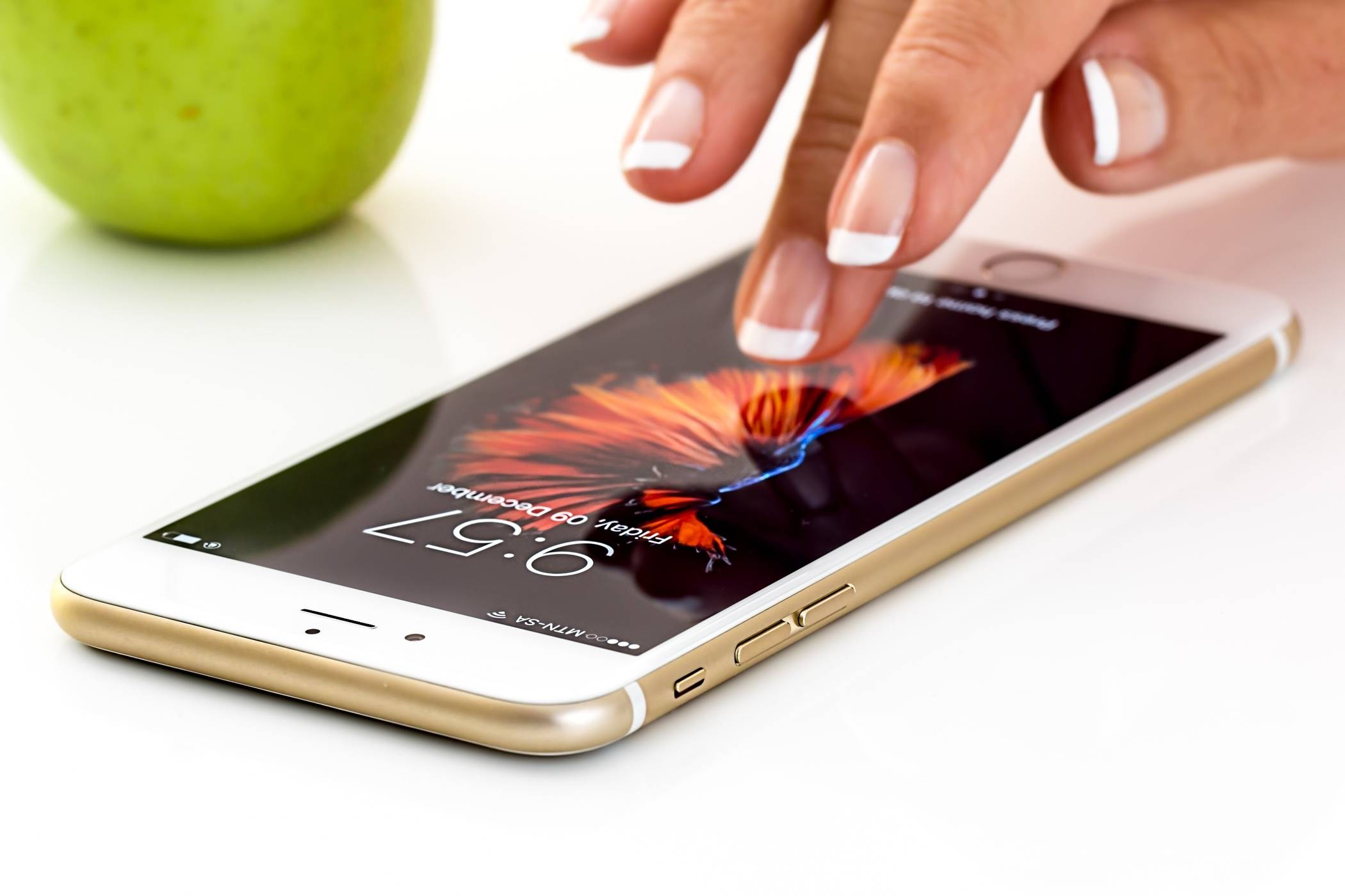 Apple Pay im Einsatz: So verändert der Bezahldienst digitale Spieleangebote