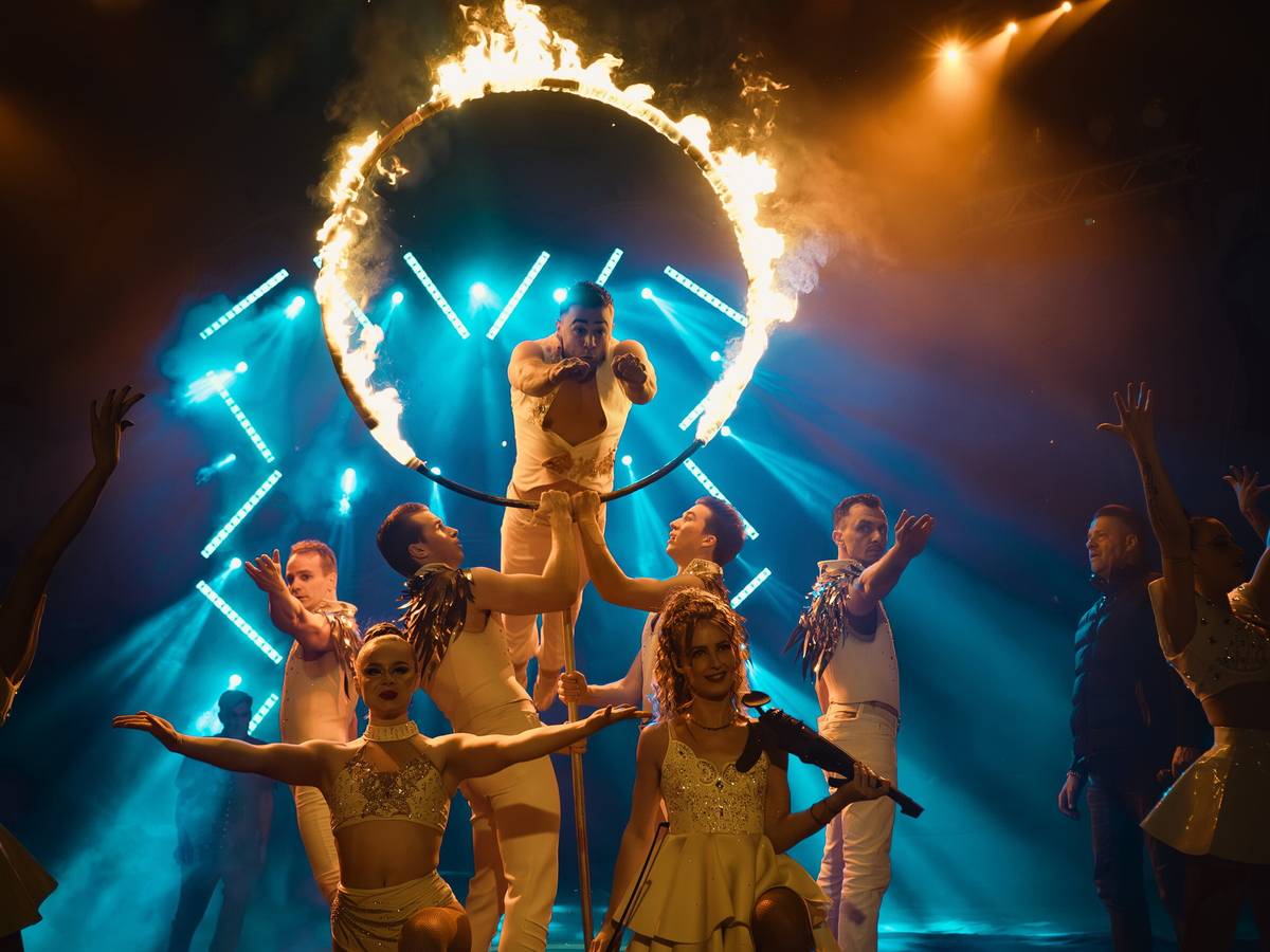 Jubiläumsshow mit Europas größter Schleuderbrett-Truppe