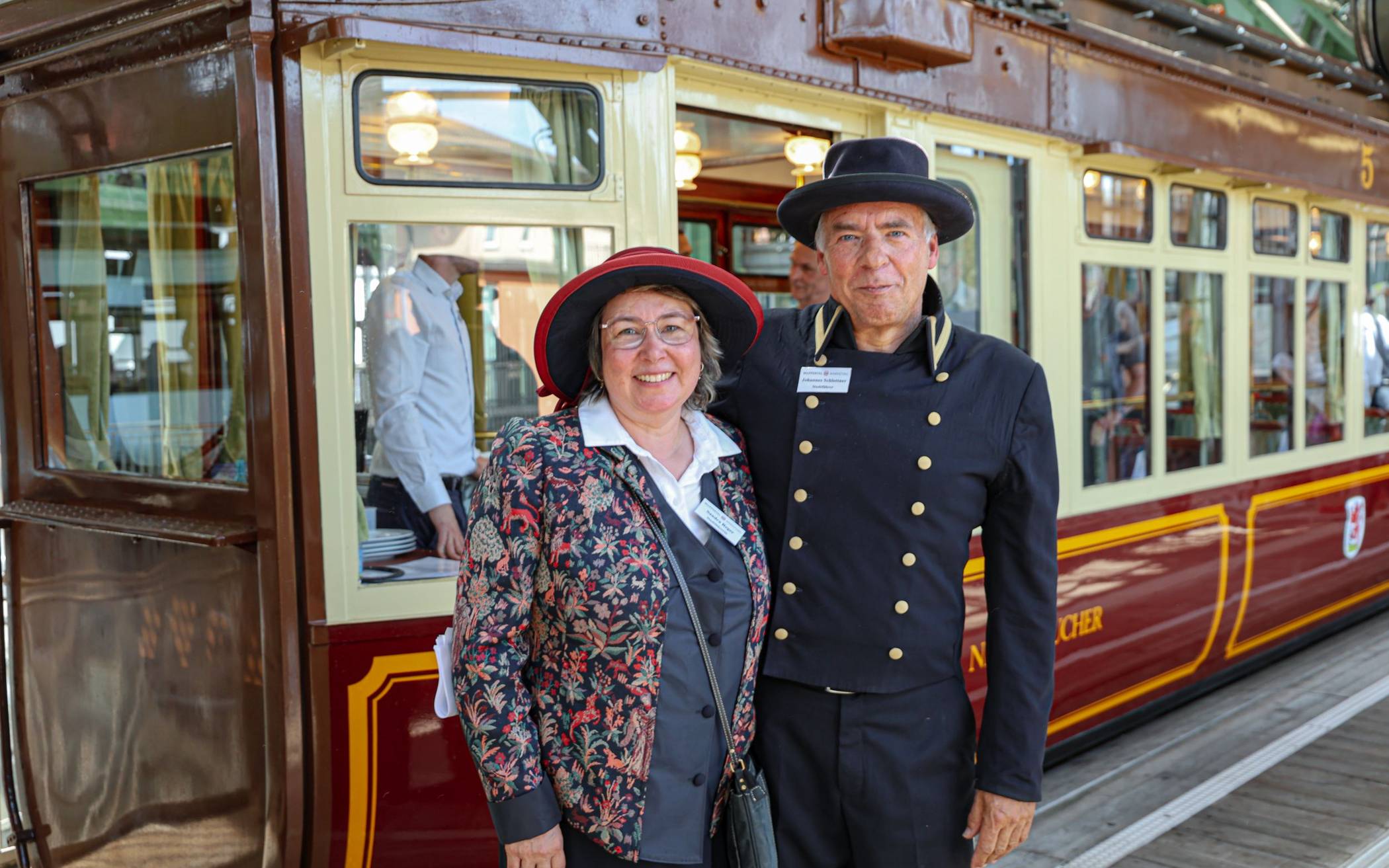 Video: Unterwegs mit dem Kaiserwagen