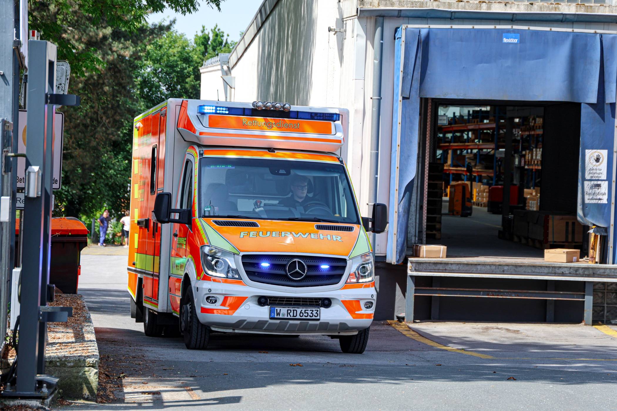  Der Rettungsdienst war schnell vor Ort. 
