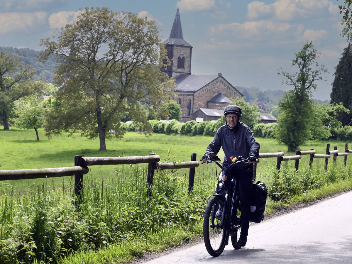 Wuppertaler mit Rad auf dem Weg zum Nordkap