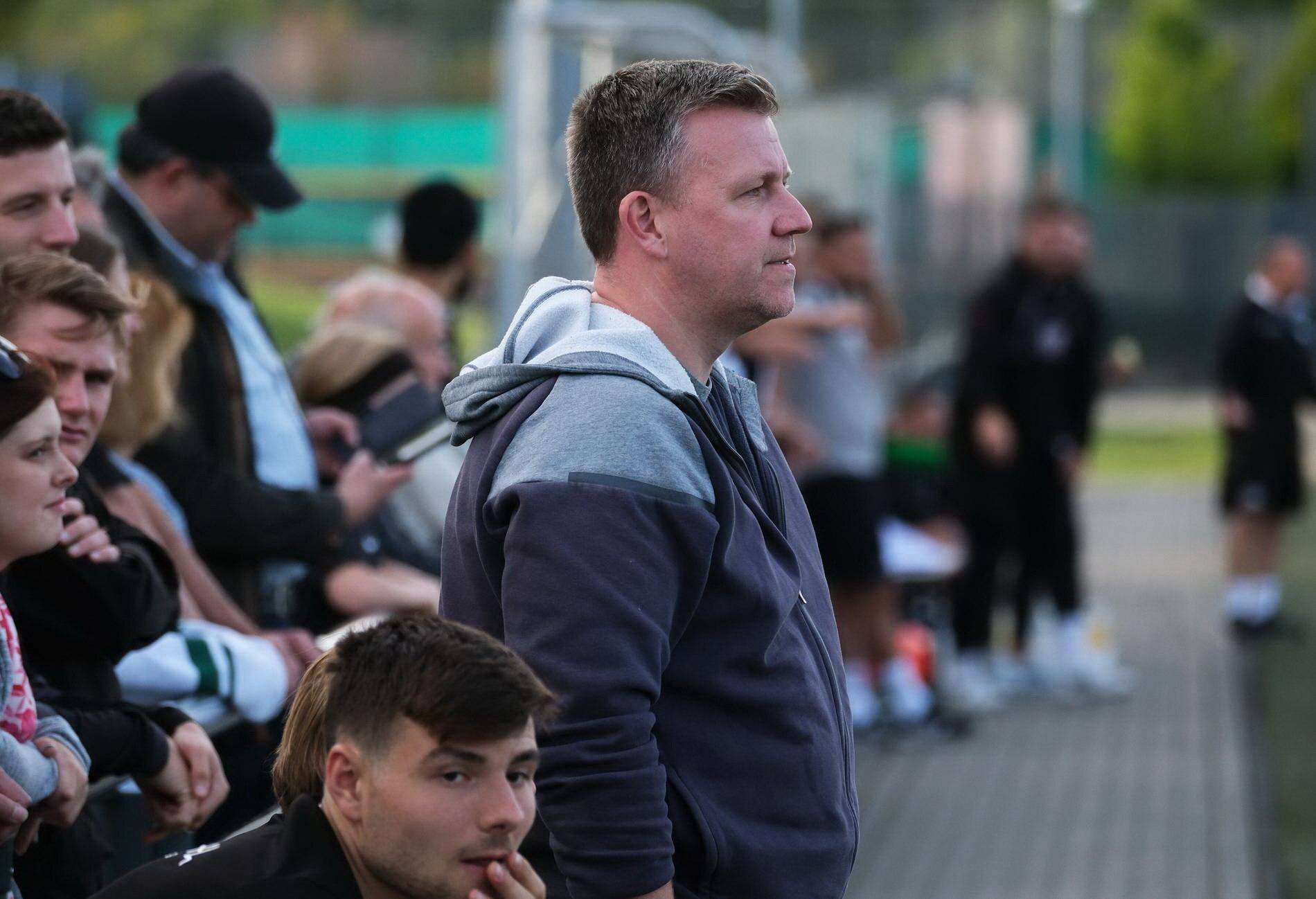  Tim Schneider steht mit Hilden vor dem Regionalliga-Aufstieg. 