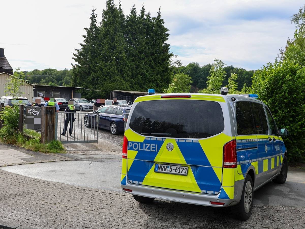 Zwei Verletzte nach Streit auf Firmengelände