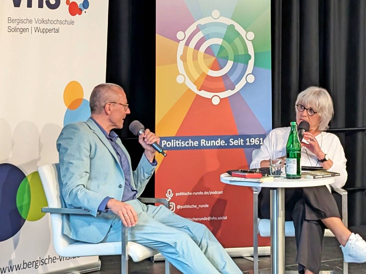 Ex-OB Schneidewind: Volles Haus – und ein Riesenapplaus