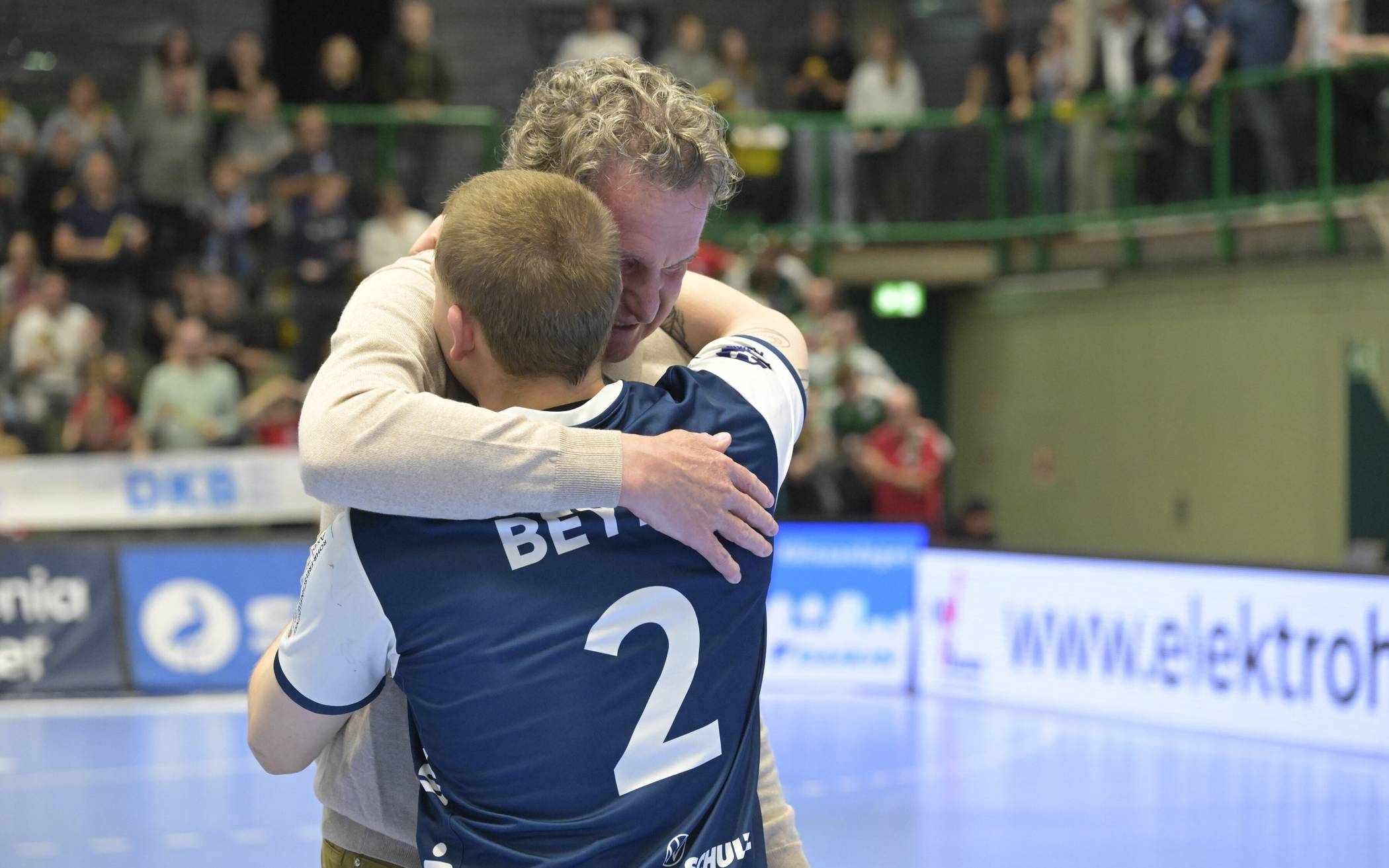 BHC-Geschäftsführer Jörg Föste und Noah Beyer,