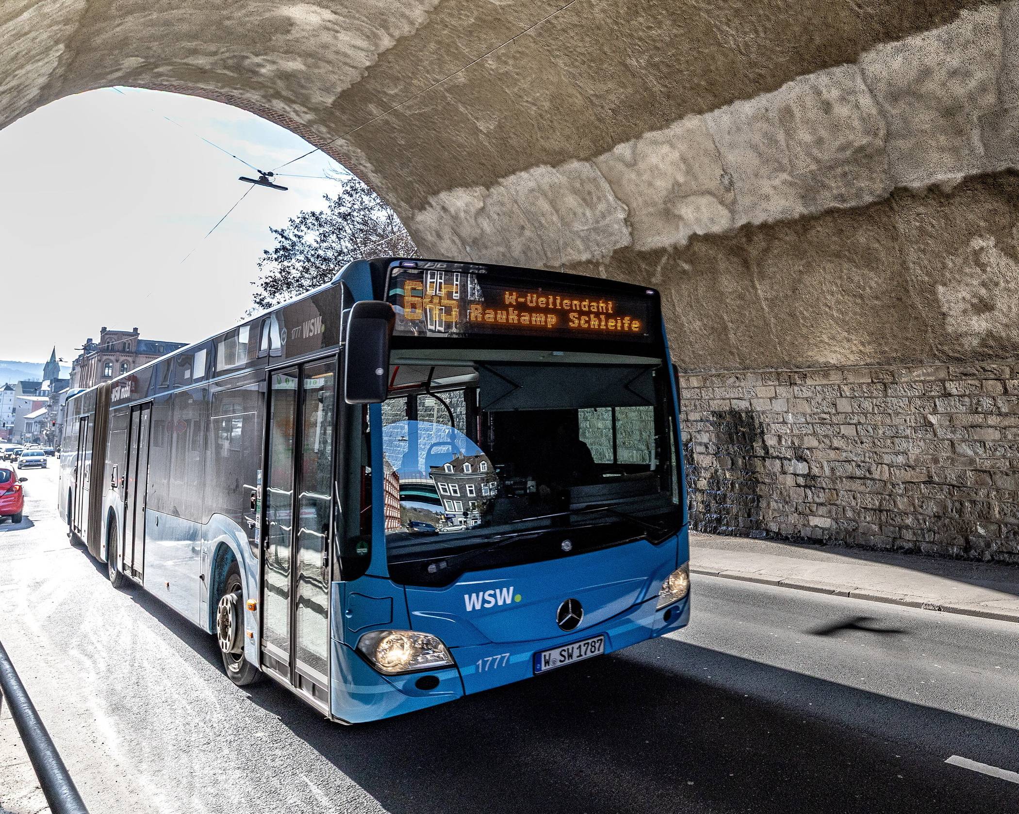  Ein Bus der Linie 645. 