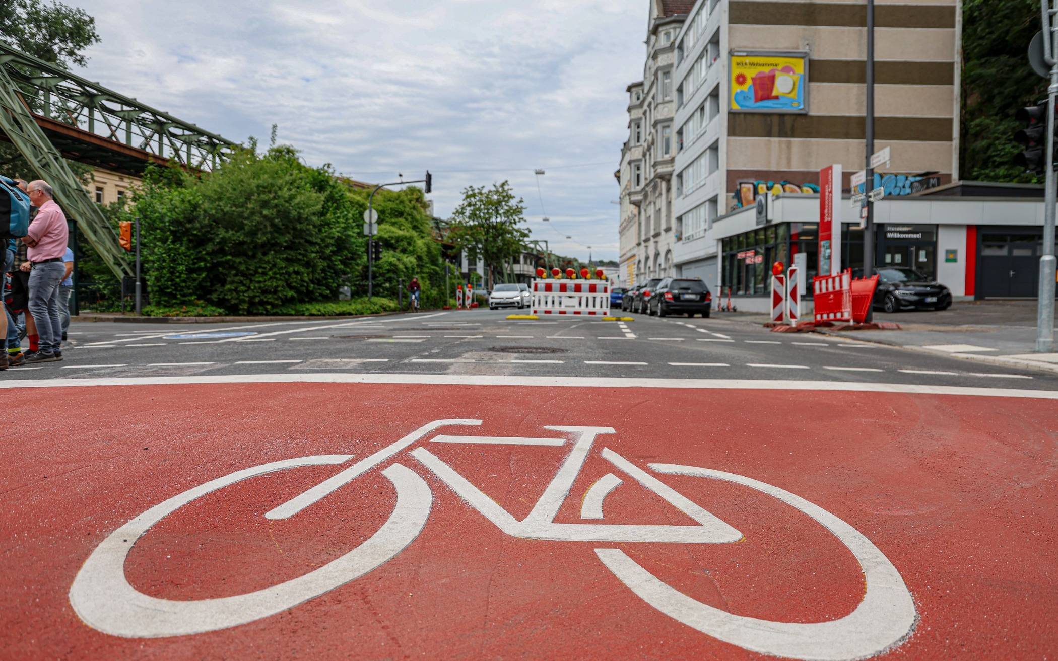 Bilder: Hardtufer als Fahrradstraße eingeweiht