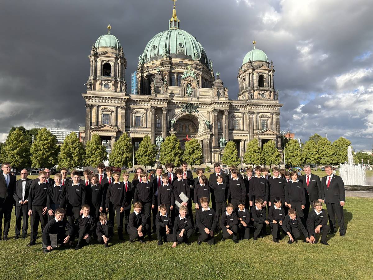 Erfolgreiche Sommertournee und Konzert mit Thomanerchor