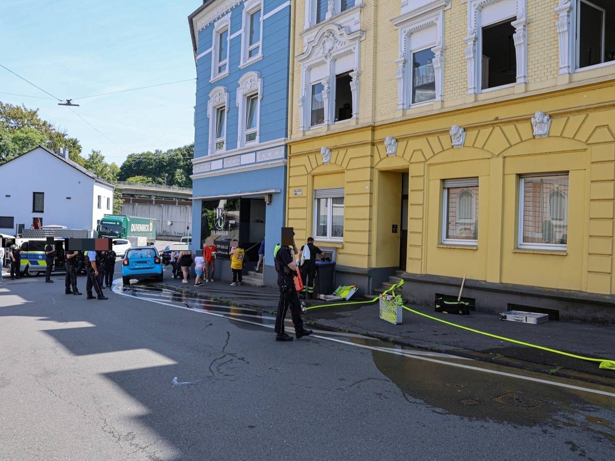 Mann erleidet schwere Brandverletzungen