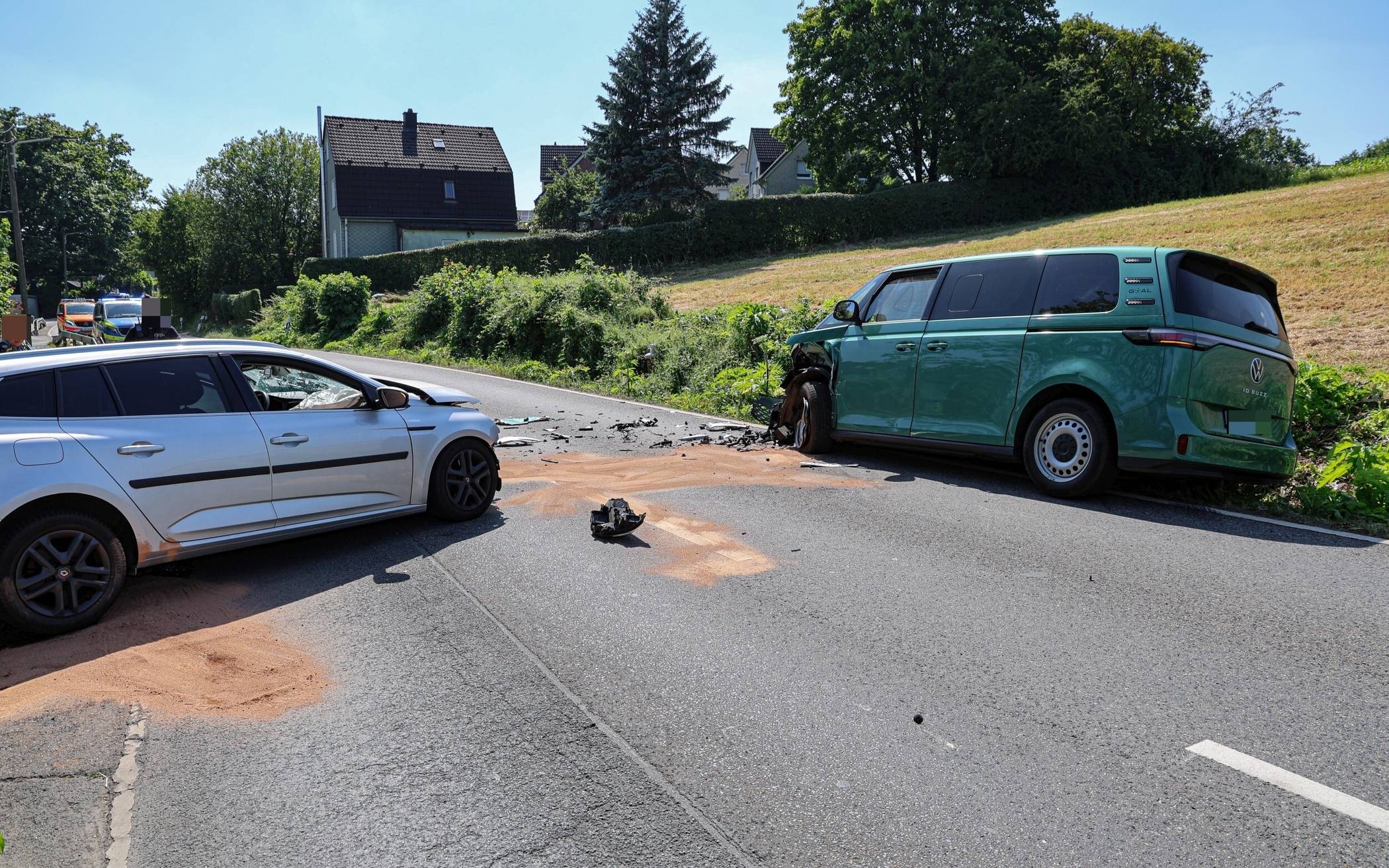 Bilder: Schwerer Unfall am Wuppertaler Mollenkotten