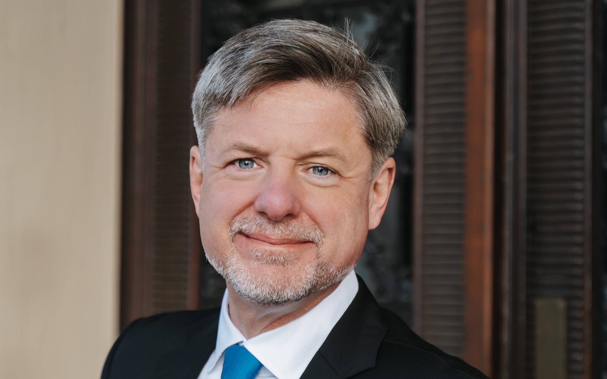  Stefan Kirschsieper ist Wuppertaler und Prokurist der WPK Beratung GmbH Wirtschaftsprüfungs- und Steuerberatungsgesellschaft.  