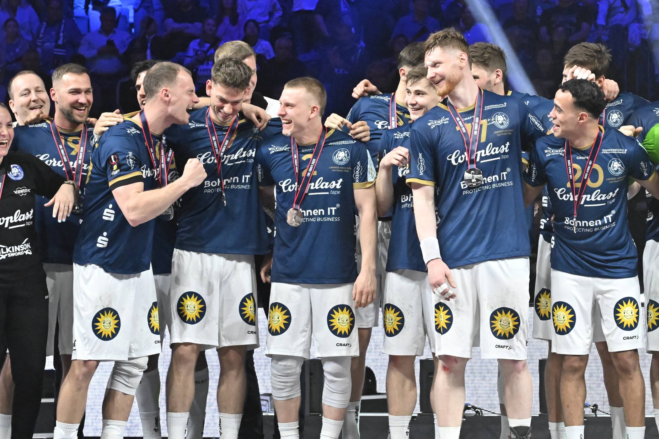 Der Jubel nach Platz zwei im Pokal.