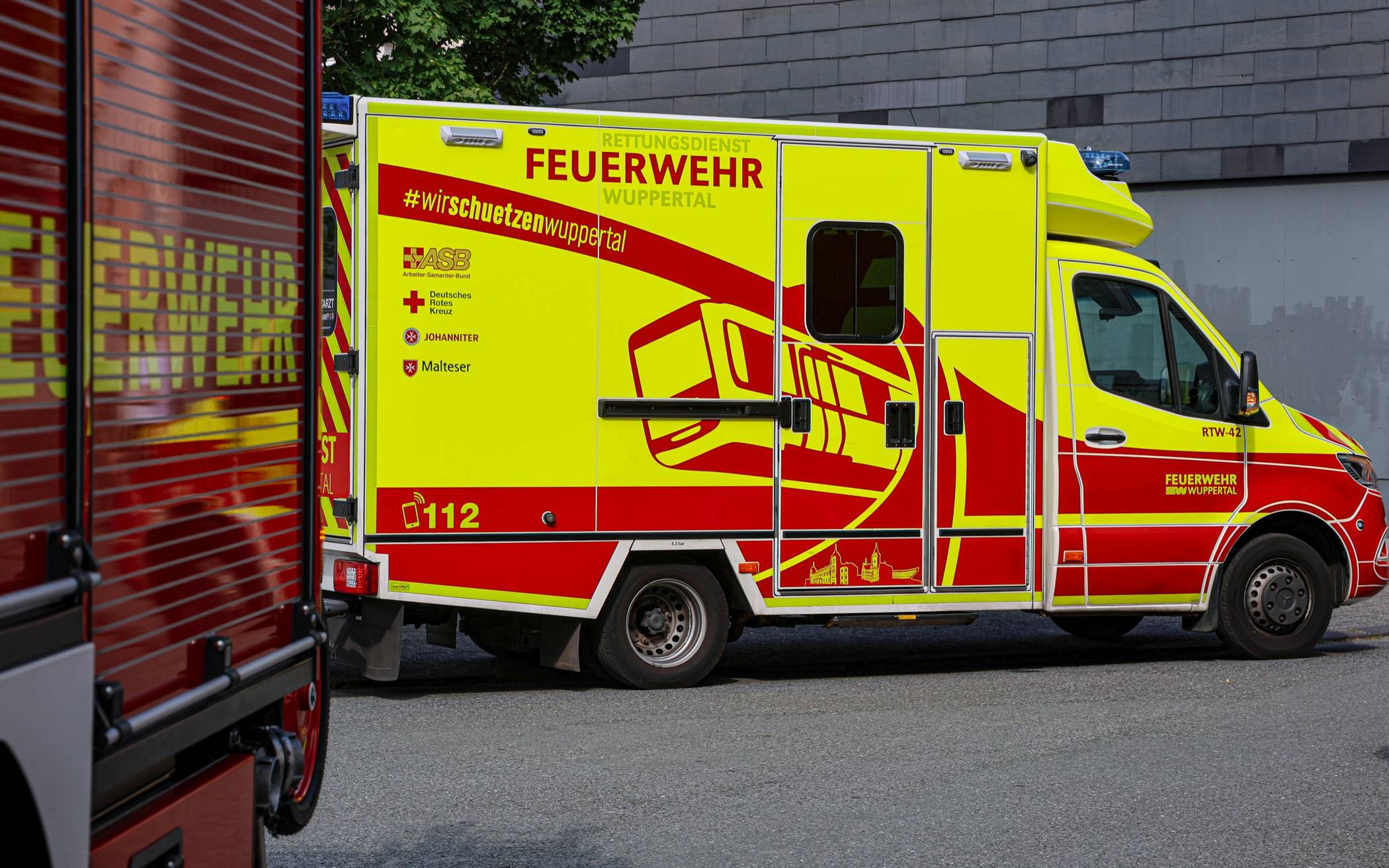 Fußgänger musste in Klinik eingeliefert werden
