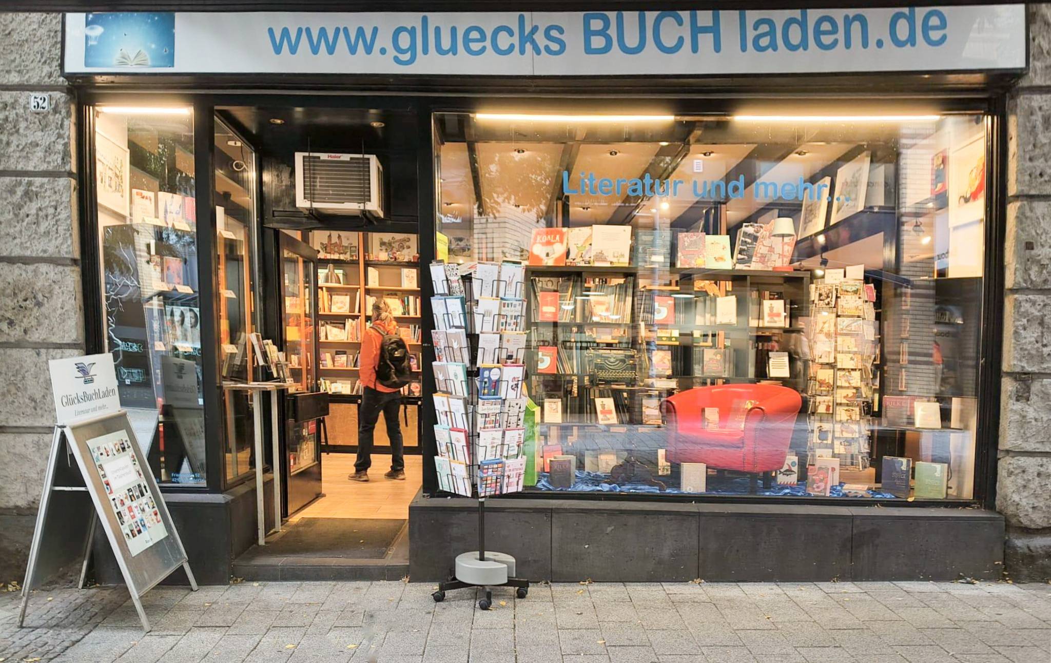  Der Glücksbuchladen in der Friedrichstraße. 