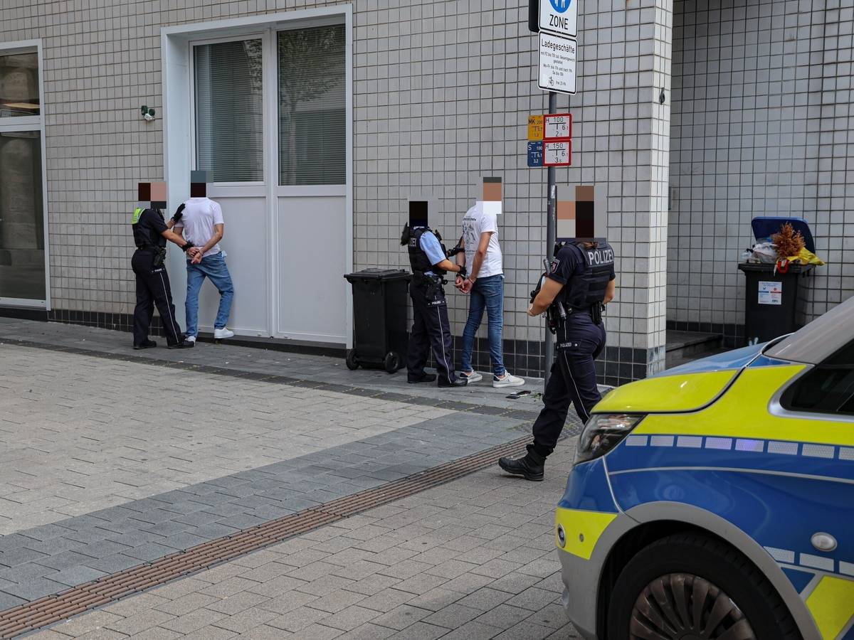 Festnahmen nach Schlägerei in Barmen