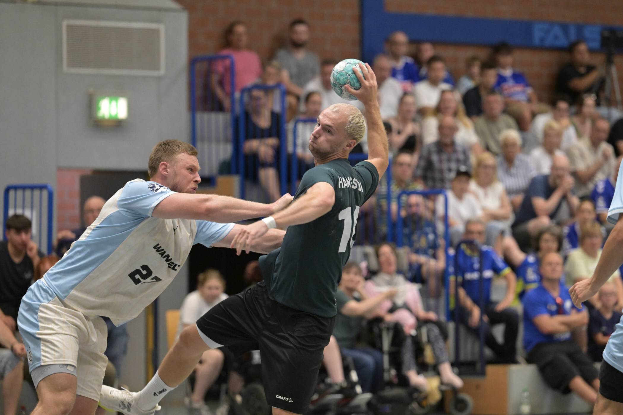 Szene mit Fynn Hangstein im Testspiel gegen Gummersbach.